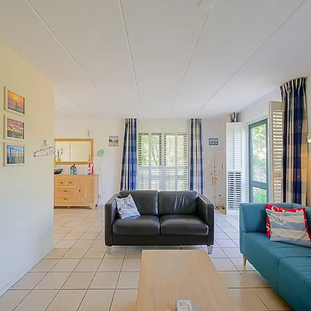 Vakantiehuis Coastal Garden Escape Near The Dunes Julianadorp