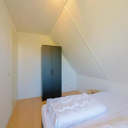 Vakantiehuis Coastal Garden Escape Near The Dunes *