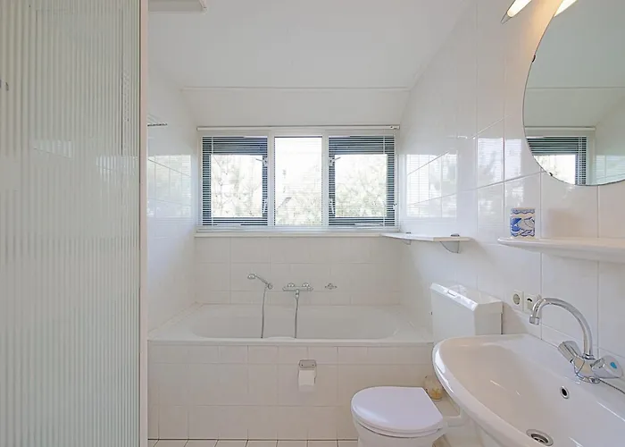 Coastal Garden Escape Near The Dunes Дом отдыха *